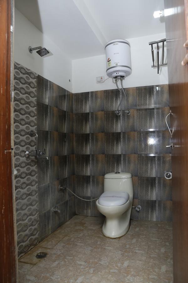 Vishal Hotel By Comfort Rooms Nueva Delhi Exterior foto