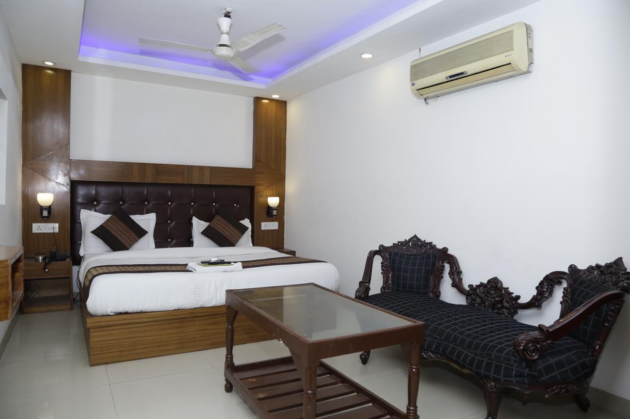 Vishal Hotel By Comfort Rooms Nueva Delhi Exterior foto