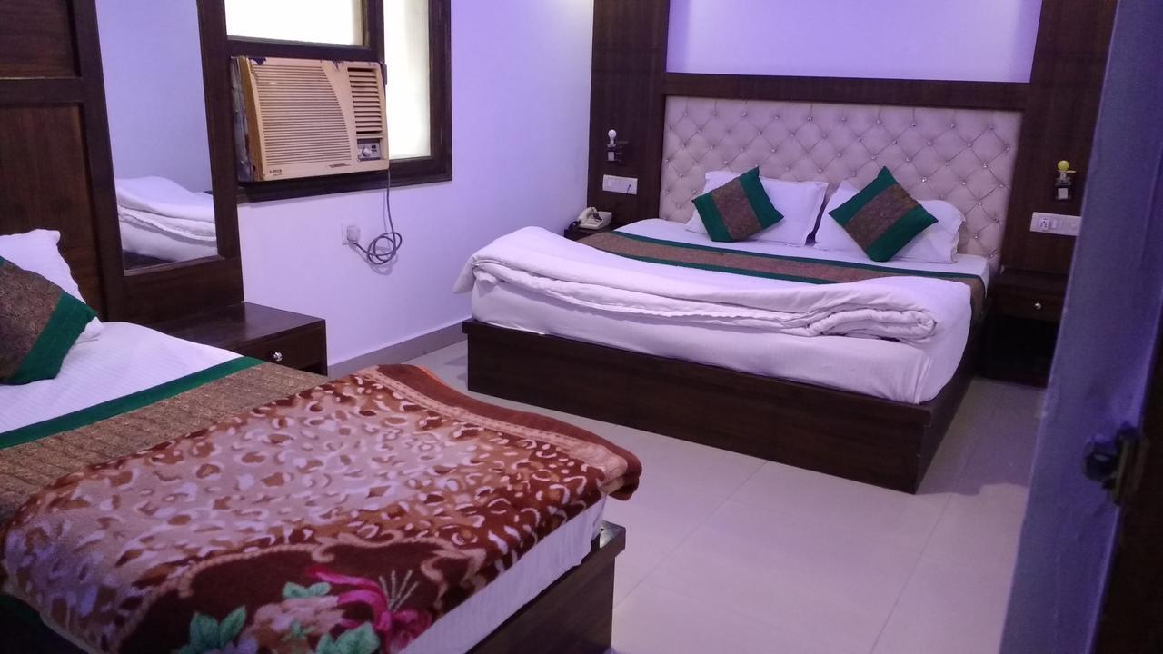Vishal Hotel By Comfort Rooms Nueva Delhi Exterior foto